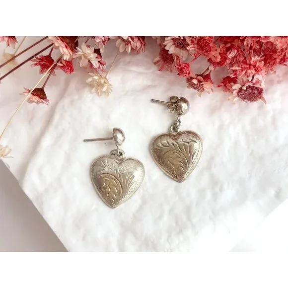 Heart Shaped Hand Carved Vintage Sterling Silver 925 Dangling Earrings - Picture 5 of 12